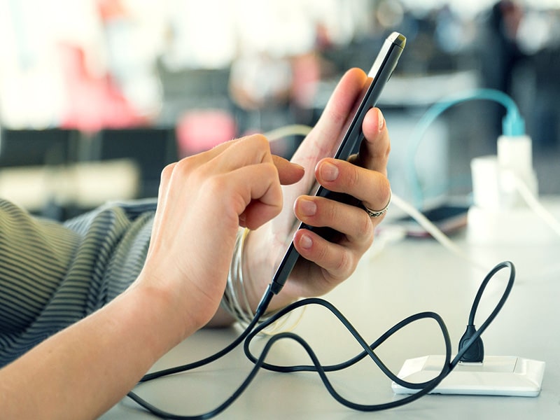 آموزش ساخت شارژر بدون پریز برق